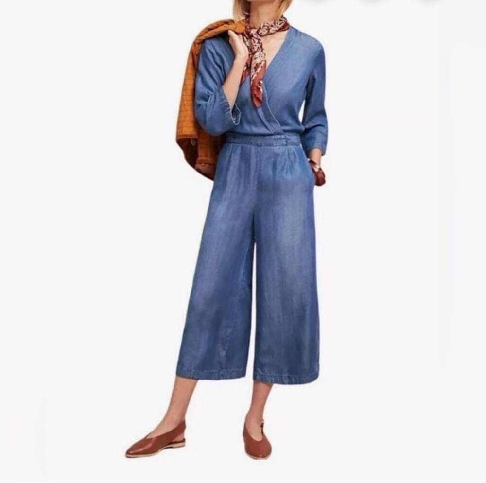 Cloth & Stone Anthropologie Surplice Chambray Wide-Leg Jumpsuit